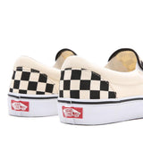Ténis Checkerboard Classic Slip-On Vans Preto