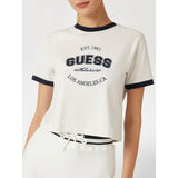 T-shirt curta com logo frontal Guess