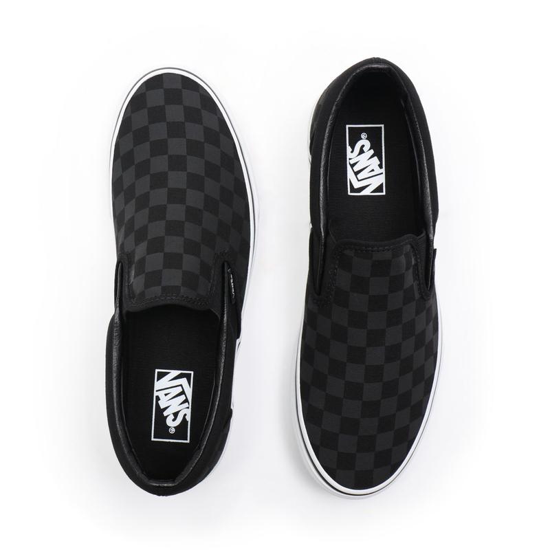 Ténis Slip-on Checkerboard Classic Vans Preto