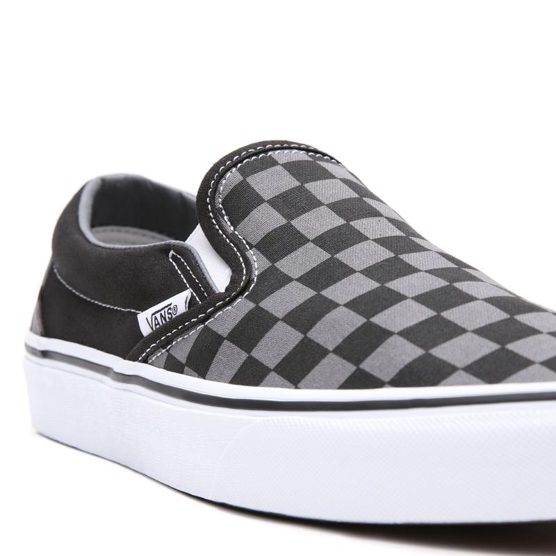 Ténis Checkerboard Classic Slip-On Vans Preto
